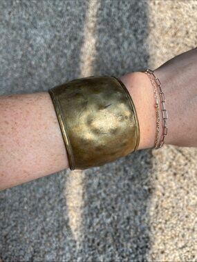 Vintage Wide Hammered Metal Cuff Bracelet - Brass Tone